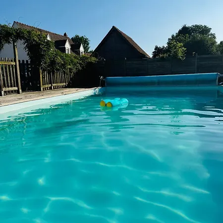 Apartment La Vallee Du Paradis- Piscine, Chauffee Et Balneotherapie Alette