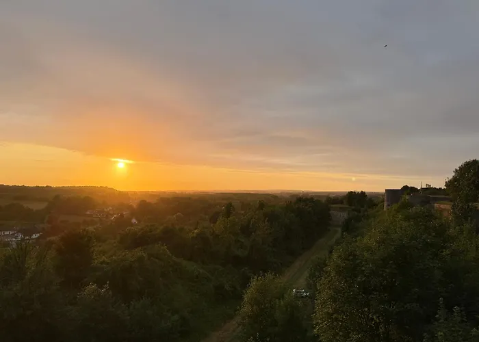 Appartement La Vallée Du Paradis Avec Balnéothérapie En Campagne Alette