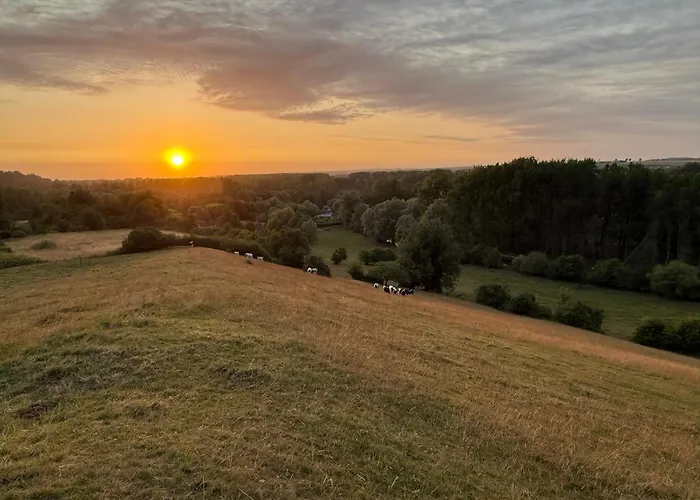 La Vallée Du Paradis Avec Balnéothérapie En Campagne Appartement *