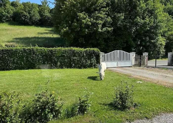 La Vallée Du Paradis Avec Balnéothérapie En Campagne Appartement *